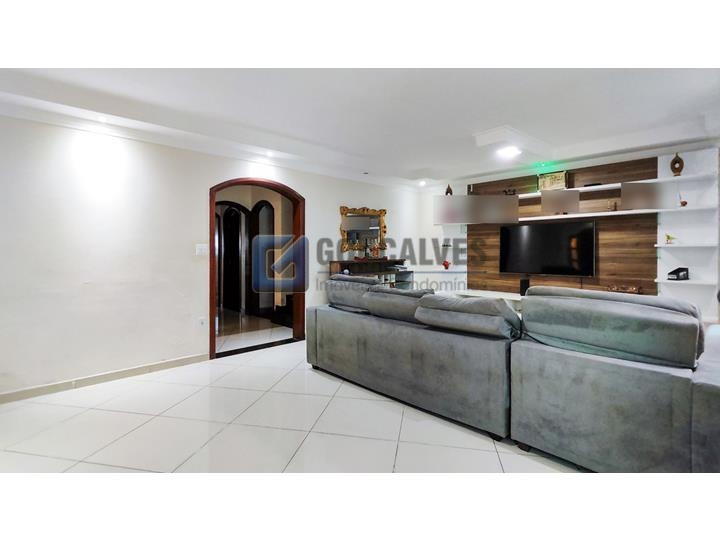 5428, Sobrado, à venda, à venda, 1.998.000,00,Vila Pires, Santo André,4 quartos: A (81)