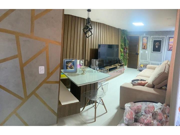 5568, Apartamento Cobertura, à venda, à venda, 532.000,00,Parque São Vicente, Mauá,3 quartos: A (40)