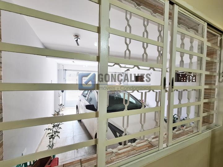 5643, Sobrado, à venda, à venda, 650.000,00,Canhema, Diadema,3 quartos: A (27)