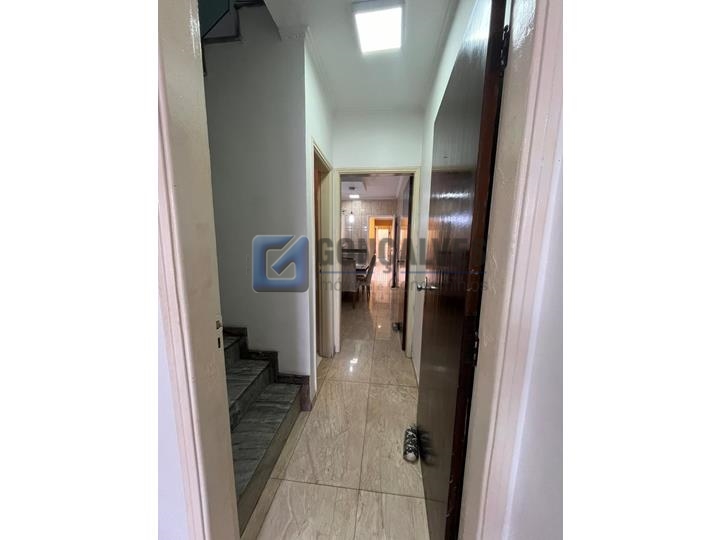 5667, Sobrado, à venda, à venda, 800.000,00,Vila Metalúrgica, Santo André,3 quartos: A (31)