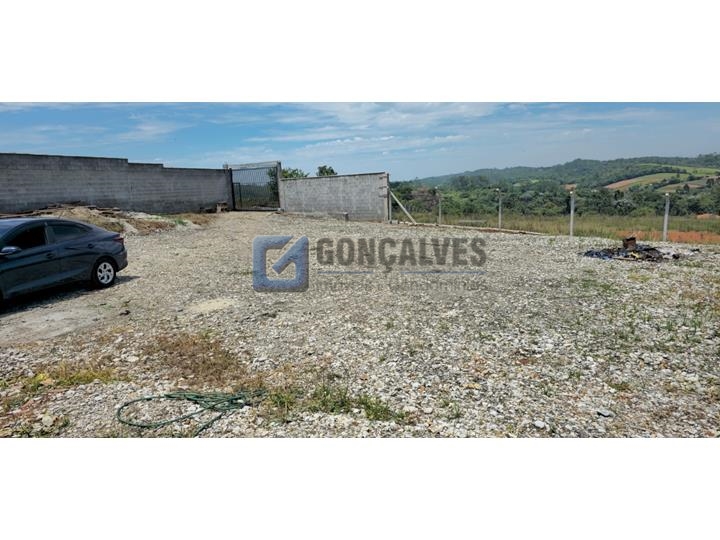 5738, Chácara, à venda, à venda, 1.900.000,00,Cocuera, MOGI DAS CRUZES,3 quartos: A (32)