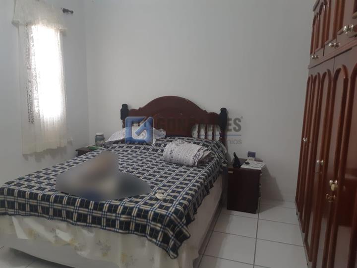 58, Sobrado, à venda, à venda, 550.000,00,Santa Terezinha, São Bernardo do Campo,2 quartos: B (22)