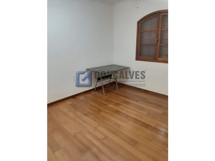 587, Sobrado, à venda, à venda, 770.000,00,Santa Terezinha, São Bernardo do Campo,3 quartos: B (31)