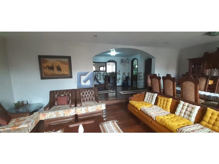 608, Sobrado, à venda, à venda, 850.000,00,Jordanópolis, São Bernardo do Campo,4 quartos: A (51)