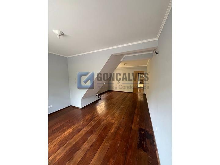 64, Sobrado, à venda, à venda, 800.000,00,Jardim Las Vegas, Santo André,3 quartos: A (31)
