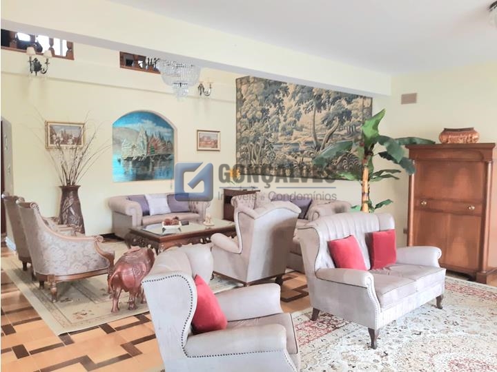 653, Sobrado, à venda, à venda, 3.560.000,00,Nova Petrópolis, São Bernardo do Campo,6 quartos: A (36)