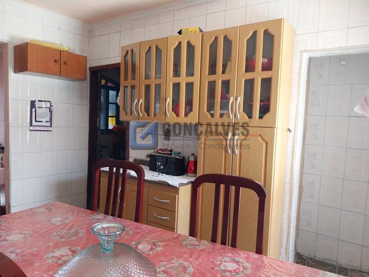 6815, Prédio Comercial, à venda, à venda, 1.300.000,00,Jardim do Estádio, Santo André,5 quartos: A (41)