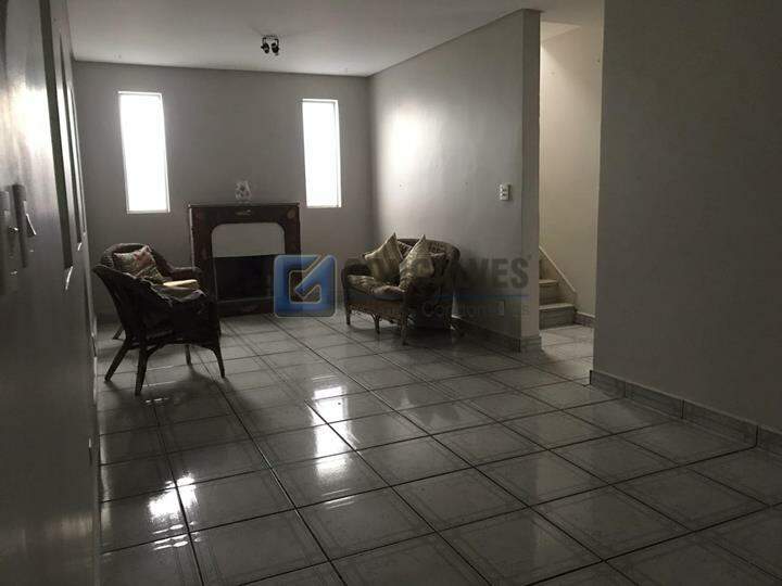 6919, Sobrado, à venda, à venda, 1.000.000,00,Santa Terezinha, São Bernardo do Campo,3 quartos: A (30)