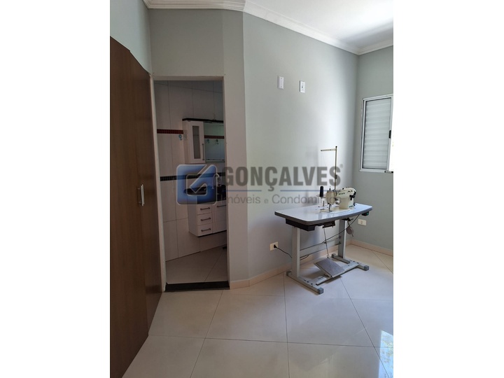 6993, Sobrado, à venda, à venda, 723.000,00,Nova Petrópolis, São Bernardo do Campo,3 quartos: B (41)