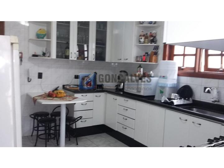 72, Sobrado, à venda, à venda, 800.000,00,Nova Petrópolis, São Bernardo do Campo,3 quartos: 14