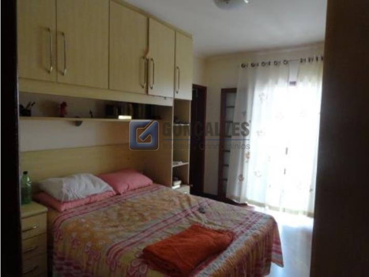 736, Sobrado, à venda, à venda, 850.000,00,Assunção, São Bernardo do Campo,3 quartos: B (31)