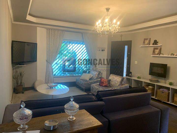 740, Sobrado, à venda, à venda, 1.470.000,00,Nova Petrópolis, São Bernardo do Campo,3 quartos: A (20)