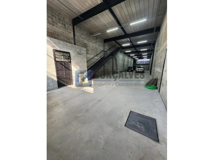 7423, Prédio Comercial, à venda, à venda, 2.650.000,00,Santo Antônio, São Caetano do Sul,: A (68)