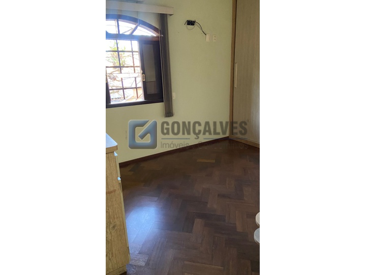 7436, Casa, à venda, à venda, 770.000,00,Silveira, Santo André,4 quartos: B (76)