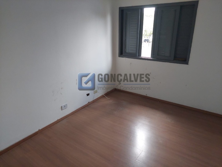 7513, Sobrado, à venda, à venda, 400.000,00,Santa Terezinha, São Bernardo do Campo,2 quartos: A (28)