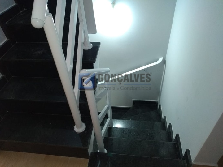 7559, Sobrado, à venda, à venda, 550.000,00,Vila Helena, Santo André,2 quartos: B (15)