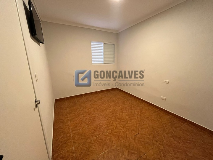 7602, Casa, à venda, à venda, 750.000,00,Cerâmica, São Caetano do Sul,2 quartos: A (47)