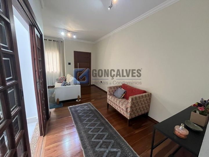 7617, Sobrado, à venda, à venda, 1.350.000,00,Santa Maria, São Caetano do Sul,3 quartos: A (32)