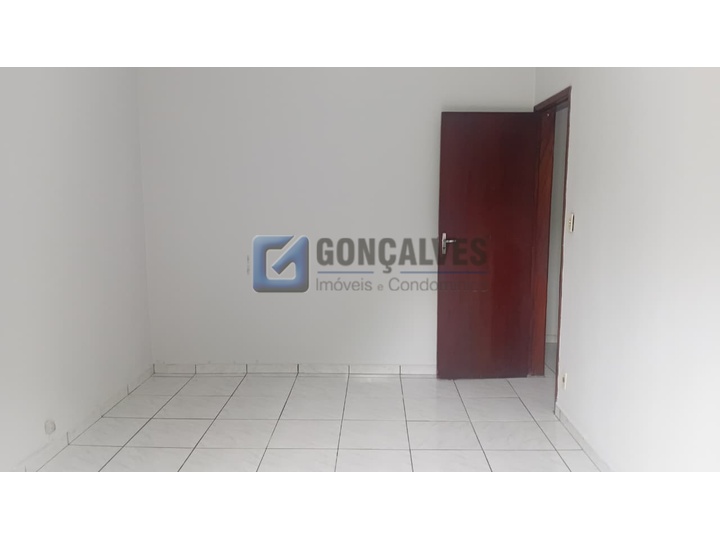 7640, Sobrado, à venda, à venda, 700.000,00,Independência, São Bernardo do Campo,3 quartos: A (33)