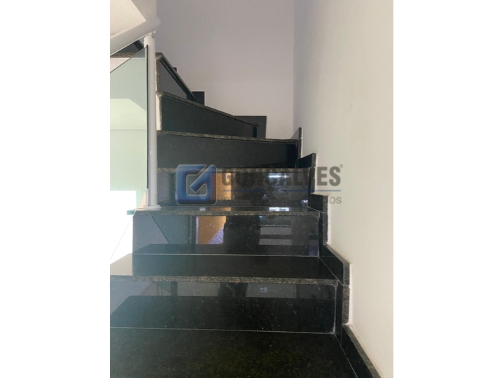 7811, Sobrado, à venda, à venda, 760.000,00,Vila Camilópolis, Santo André,3 quartos: B (15)