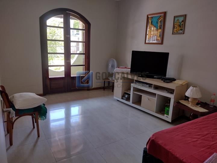 792, Sobrado, à venda, à venda, 950.000,00,Santa Paula, São Caetano do Sul,3 quartos: B (22)