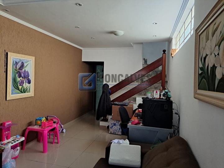 83, Sobrado, à venda, à venda, 617.000,00,Demarchi, São Bernardo do Campo,3 quartos: A (32)