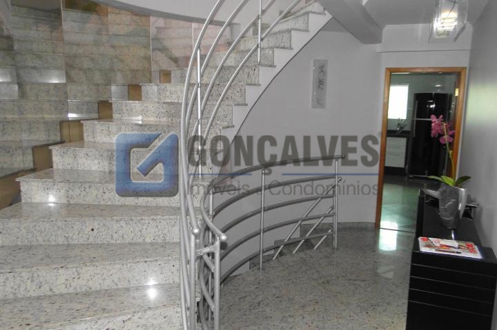 862, Sobrado, à venda, à venda, 1.400.000,00,VILA CURUCA, Santo André,3 quartos: Escadas para 2 andar_1244x829