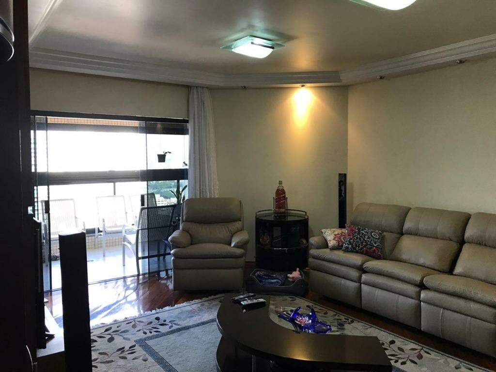 Apartamento à venda no Jardim do Mar: 