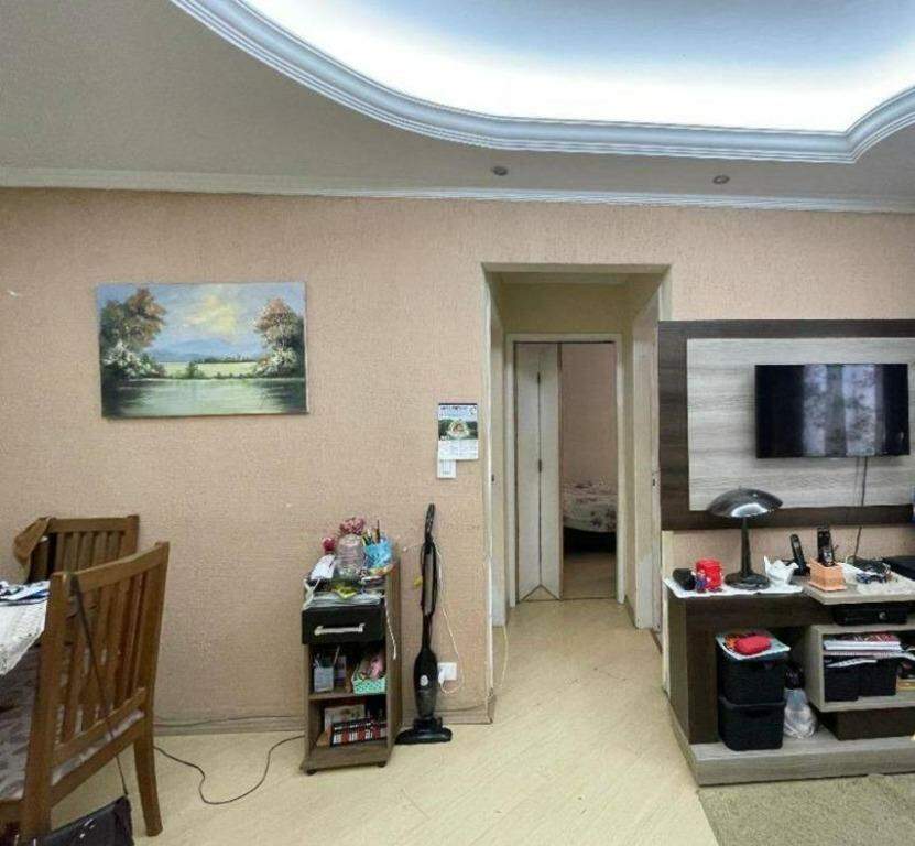 Apartamento à venda no Santa Terezinha: 