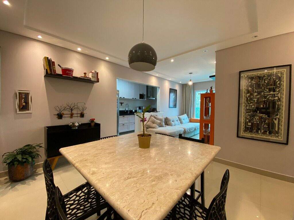 Apartamento à venda no Jardim Hollywood: 