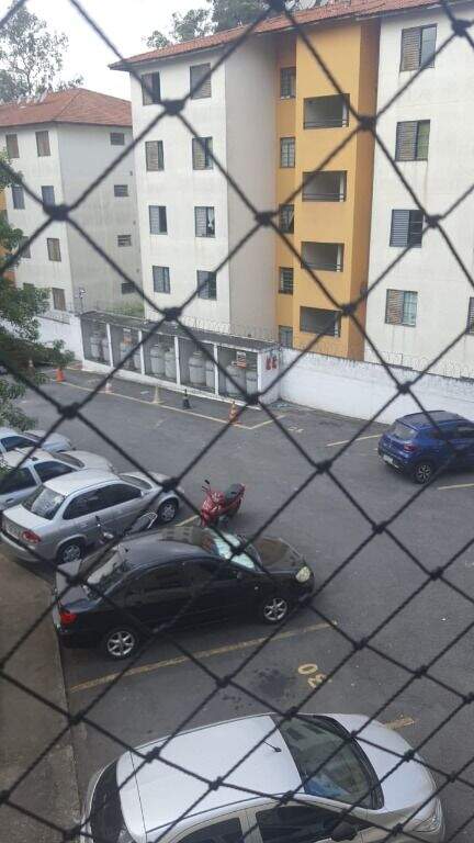 Apartamento à venda no Jardim Maria Helena(Serraria): 