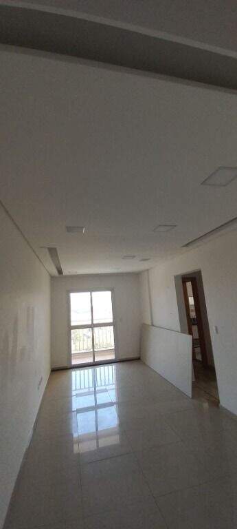 Apartamento para aluguel no Vila Príncipe de Gales: 