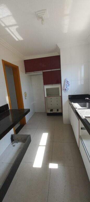 Apartamento para aluguel no Vila Príncipe de Gales: 