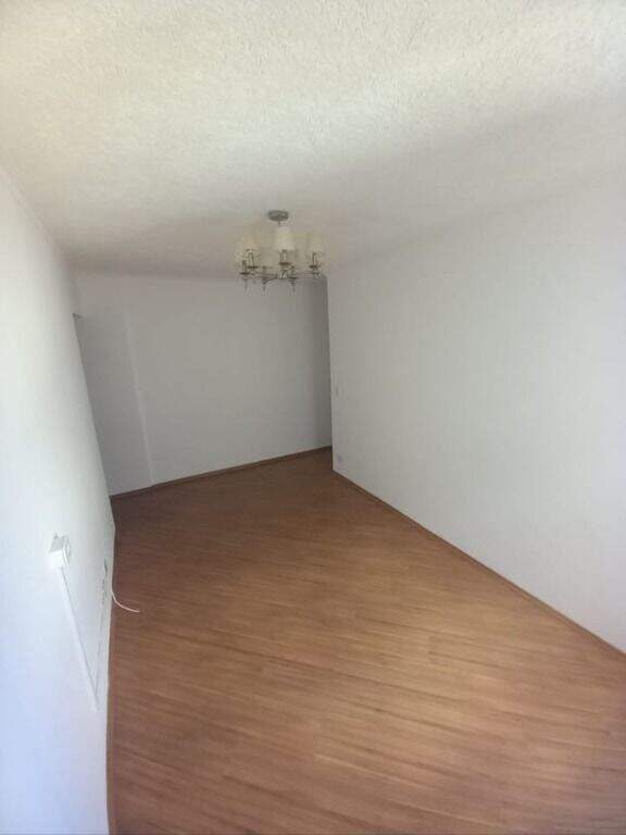 Apartamento à venda no Baeta Neves: 