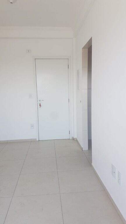 Apartamento para aluguel no Vila Santa Angelina: 