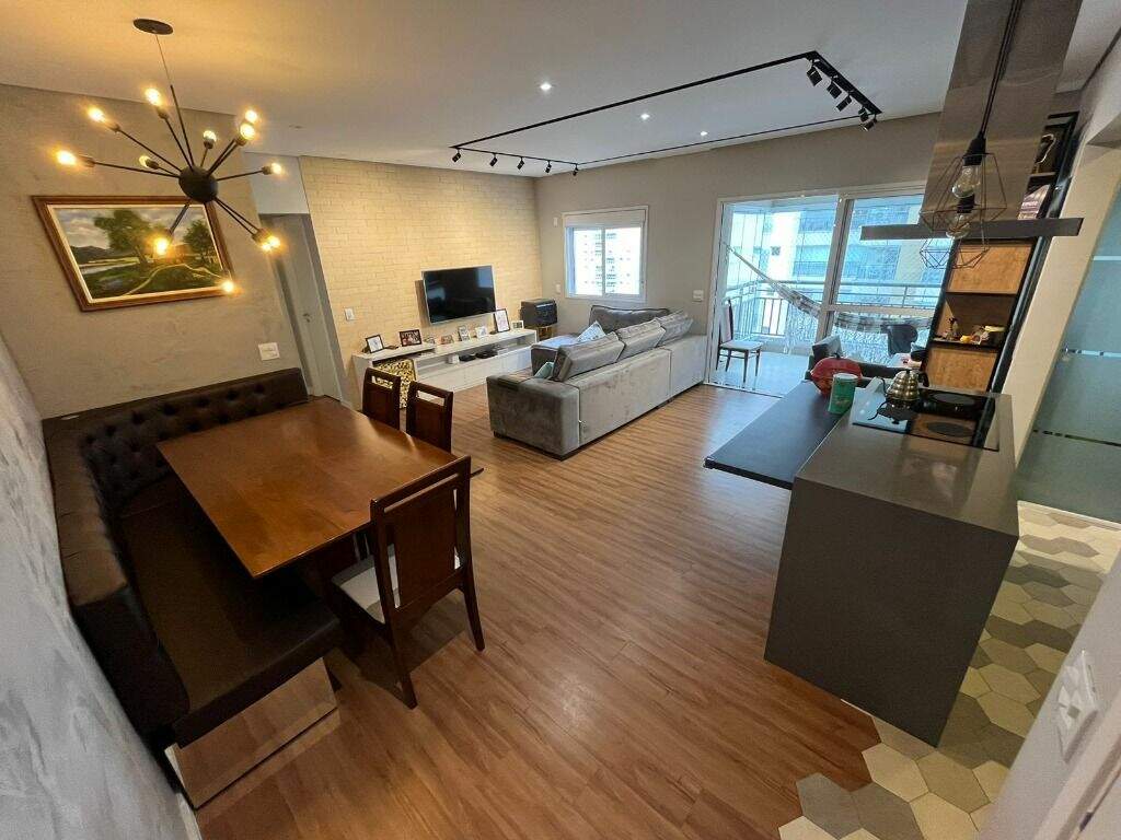 Apartamento à venda no Baeta Neves: 