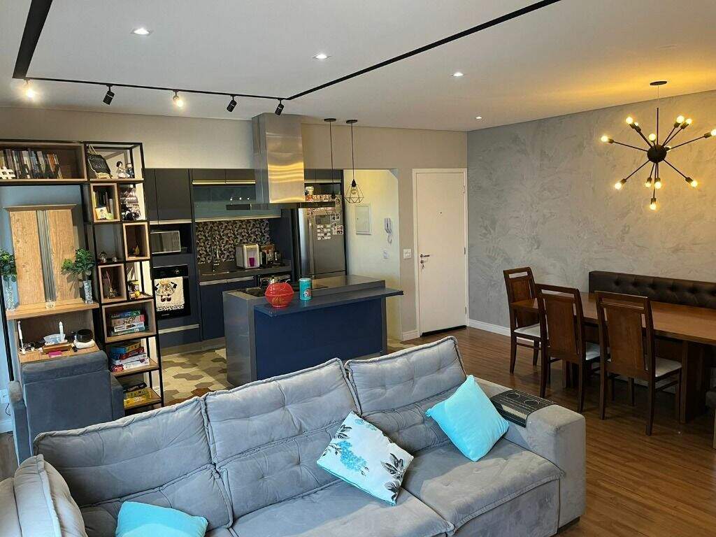 Apartamento à venda no Baeta Neves: 