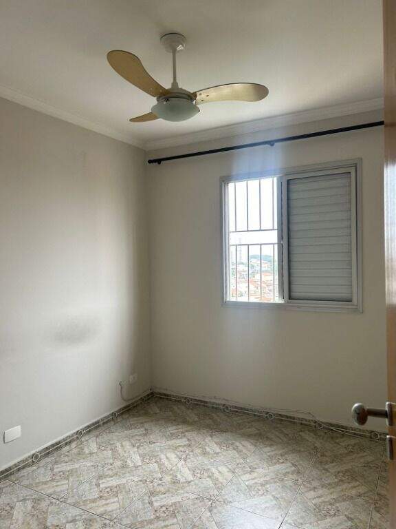 Apartamento à venda no Vila Bartira: 