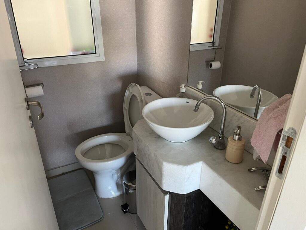 Apartamento à venda no Baeta Neves: 