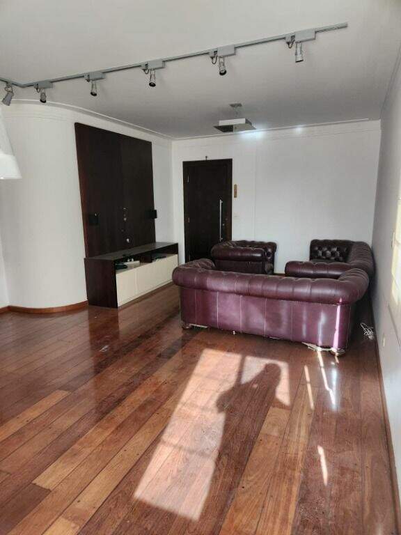 Apartamento para aluguel no Jardim: 