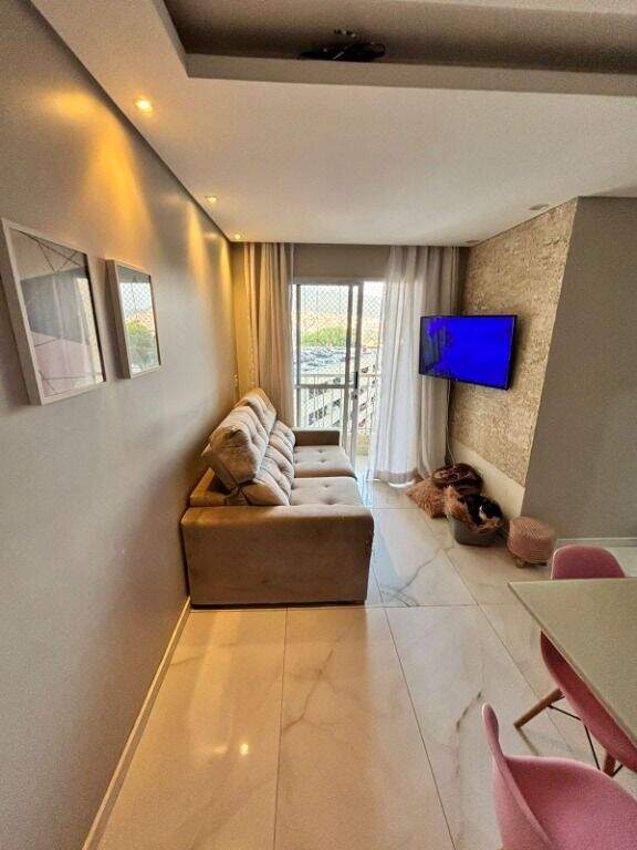 Apartamento à venda no Ferrazópolis: 