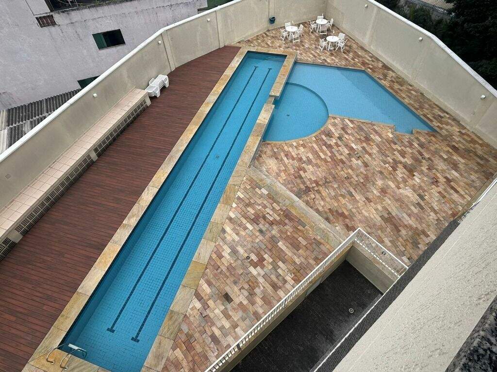 Apartamento à venda no Jardim Santo Antônio: 