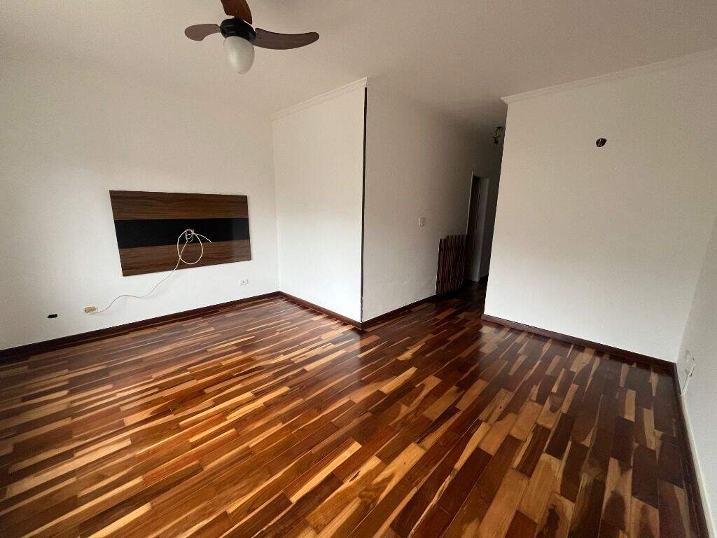 Apartamento à venda no Alves Dias: 