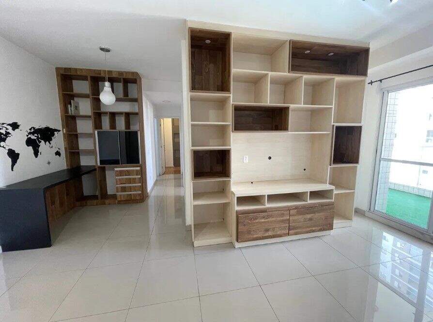 Apartamento à venda no Baeta Neves: 