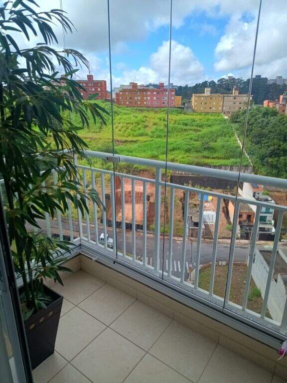 Apartamento à venda no Santa Terezinha: 