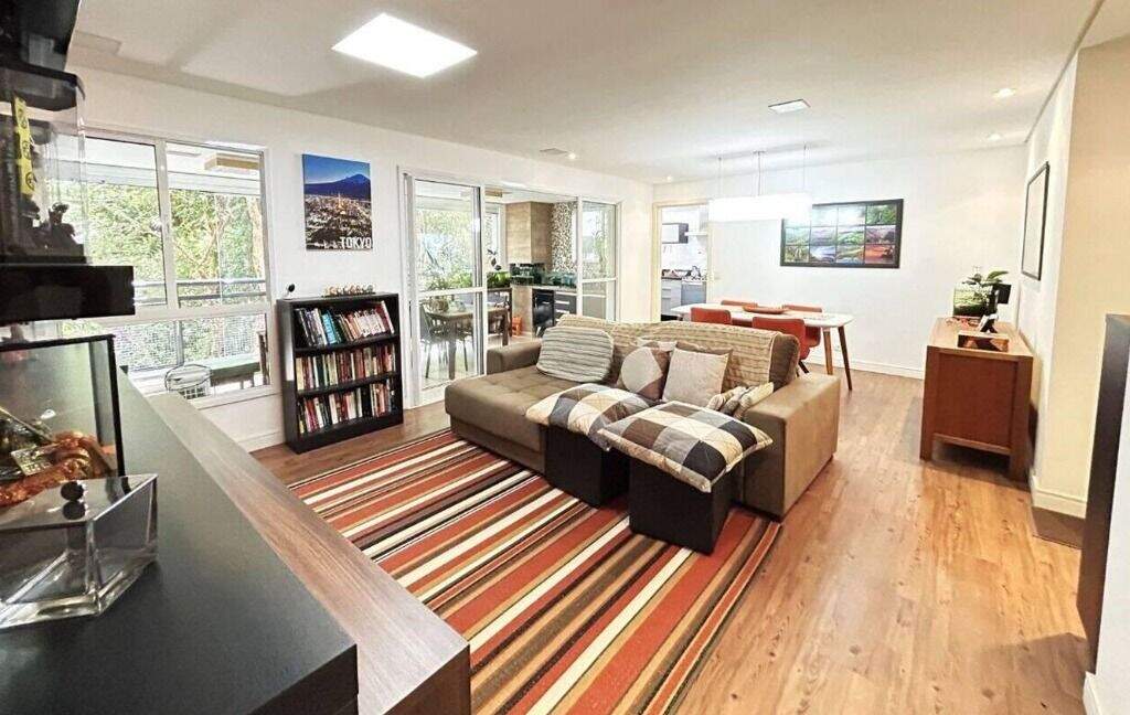 Apartamento à venda no Bosque da Saúde: 