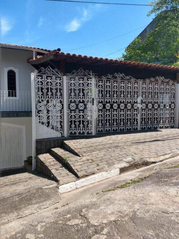 Casa para aluguel no Jardim Panorama: 