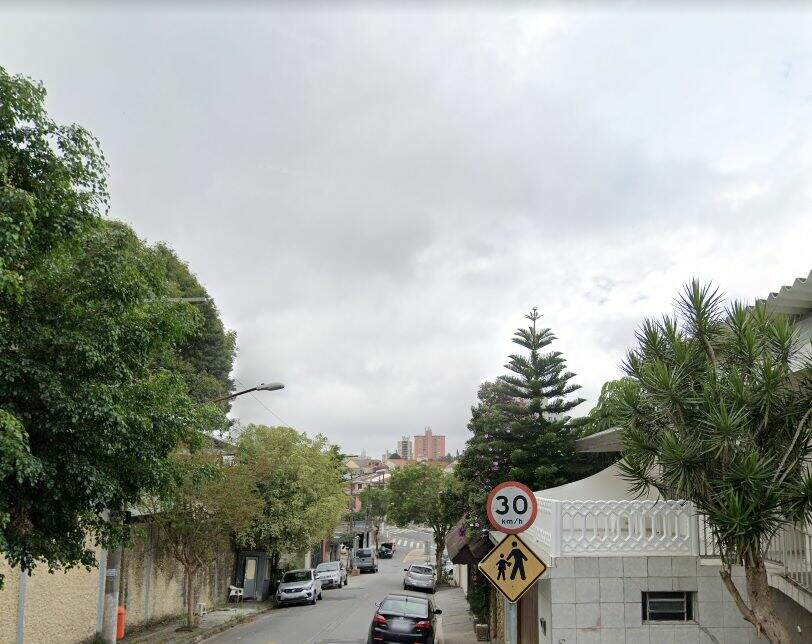 Casa à venda no Jardim São Luís: 