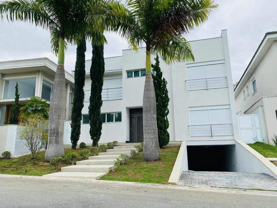 Casa à venda no Tamboré: 