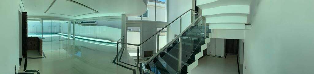 Casa à venda no Tamboré: 